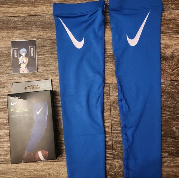 Nike Pro Football Sleeves Blue Size L/XL - Picture 1 of 4